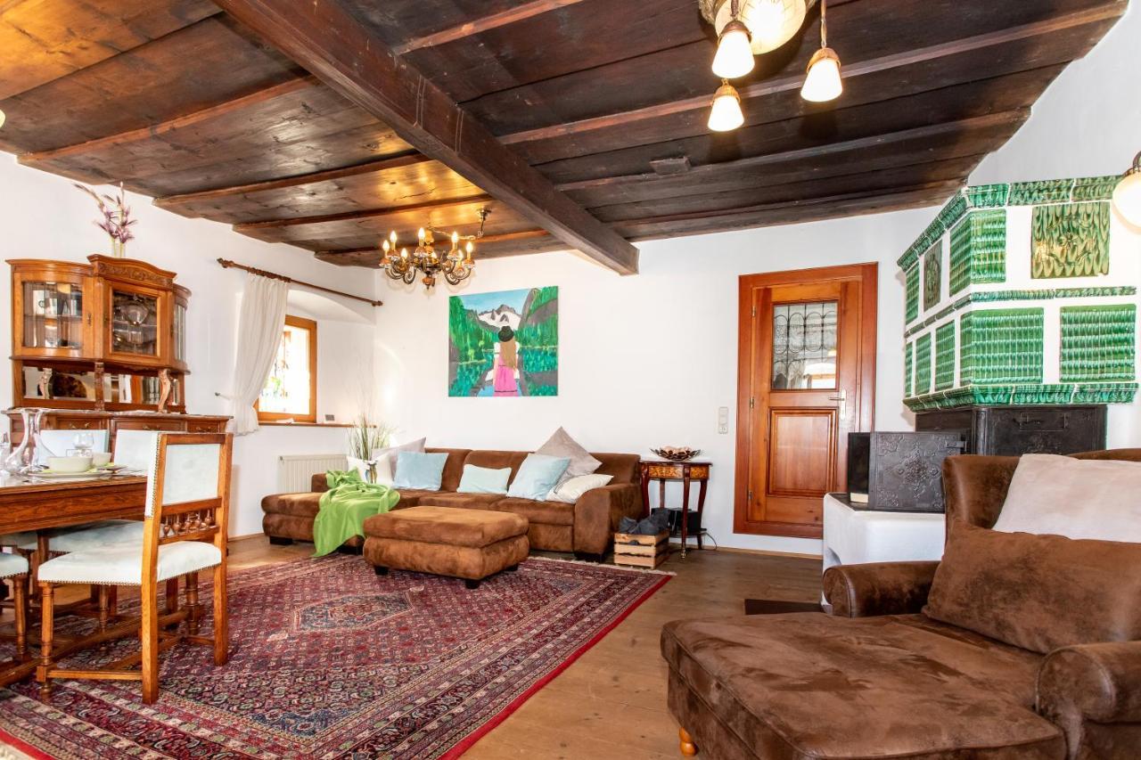 Historic Lakeview Apartments Χάλστατ Εξωτερικό φωτογραφία